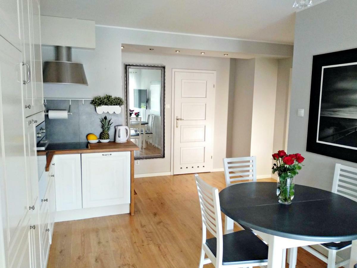Apartament Rodzinny 200M Do Morza 科沃布热格 外观 照片